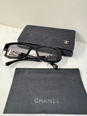CHANEL Black Rectangular Sunglasses with Quilted Logo Case